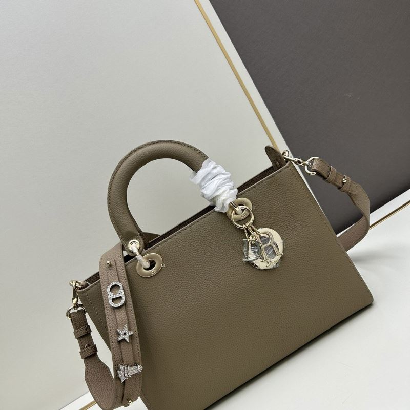 D*or shopping bags